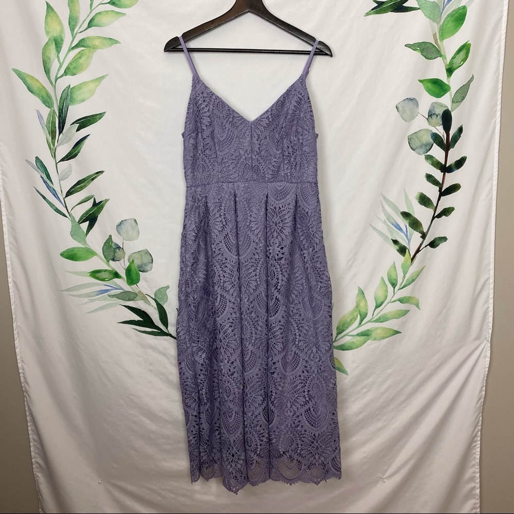 $10 CLOSET SALE❗️Gianni Bini Abigail Lace Midi Dress